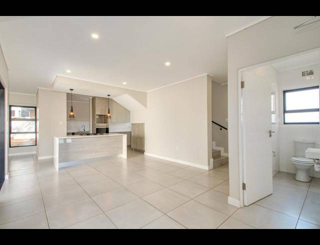 3 BEDROOM HOUSE FOR SALE IN CRAIGAVON